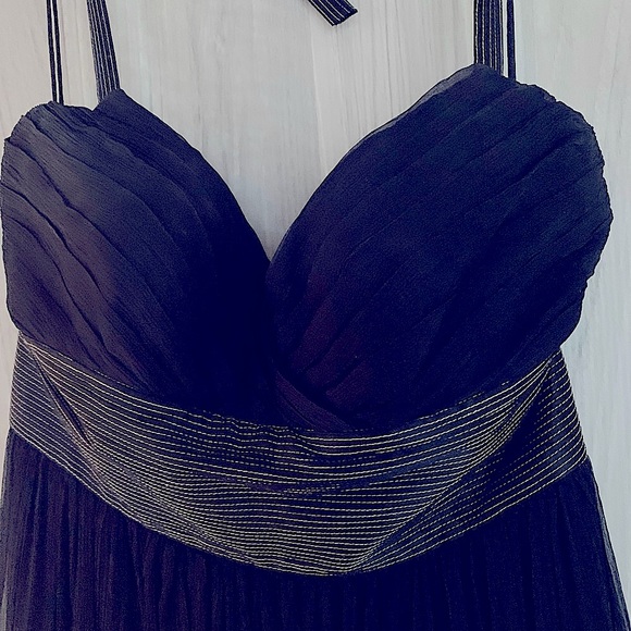Halter dress, black chiffon. - Picture 3 of 5